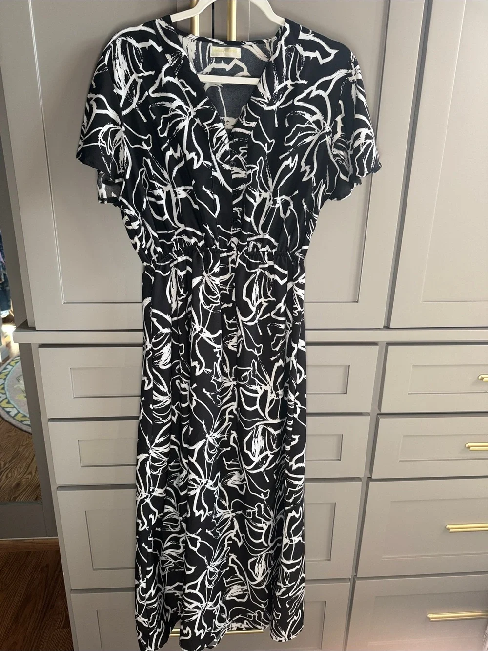 Seven Islands Black & White Floral Maxi Dress - Women